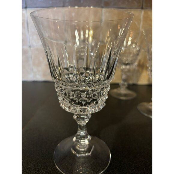 Cristal d'Arques Taille Set Of 4 Vtg Crystal Wine Glasses - Picture 4 of 5